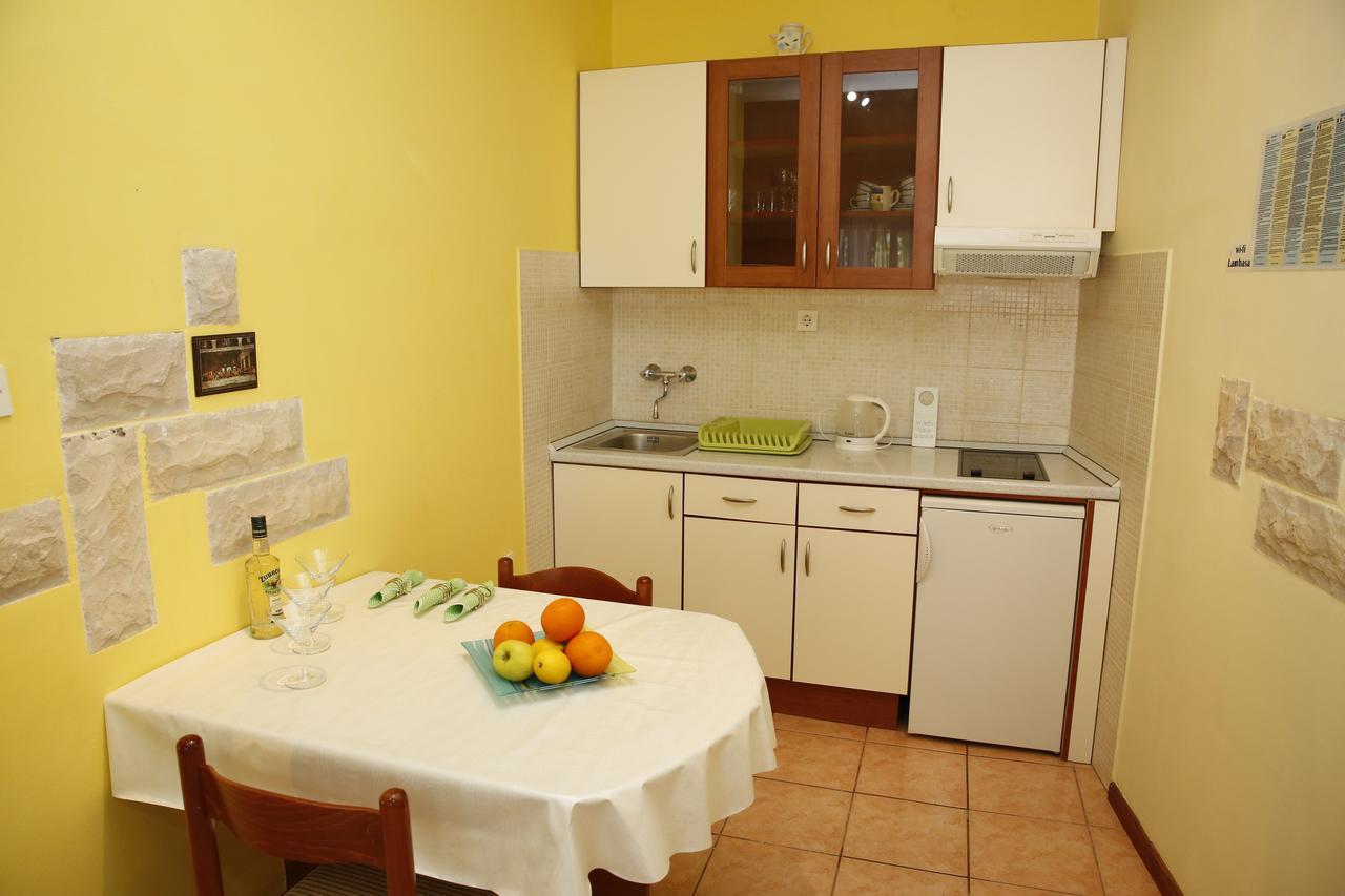 Apartment Lambasa Vodice Exterior foto